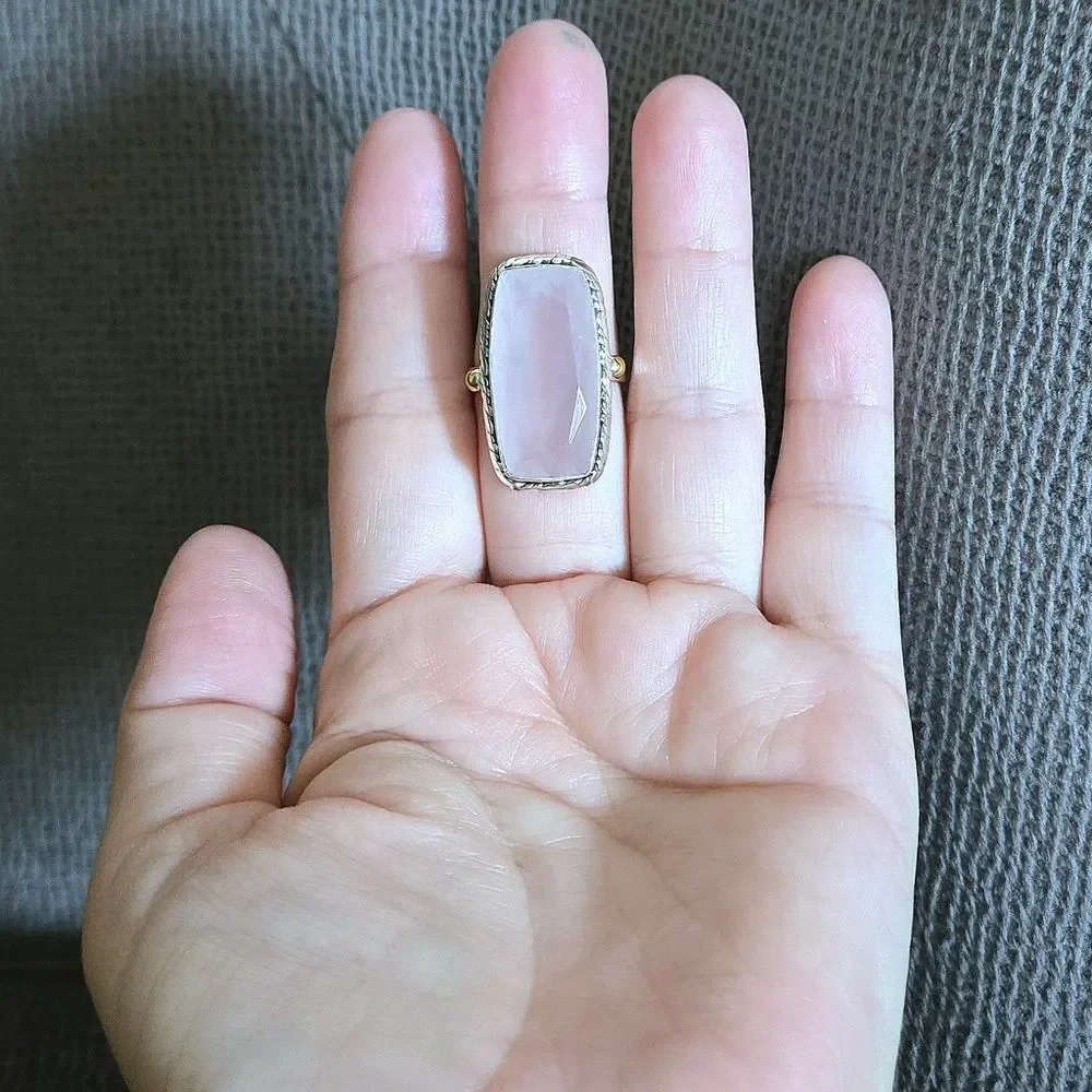 Shivam Rectangular Rose🌹 Quartz Statement Ring💍 - NWT